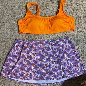 Swim bikini top and skirt